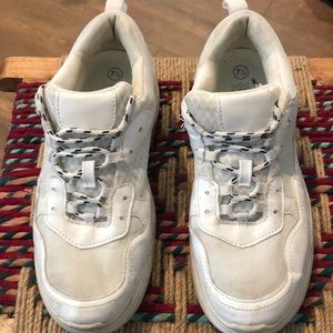 White chunky sneakers